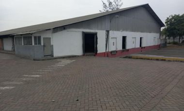 Este Terreno en Inmaconsa Via Daule 1000 m²