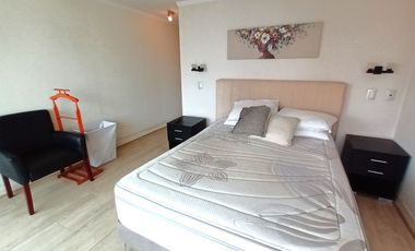ARRIENDO AMOBLADO  Departamento en Manquehue/Kennedy
