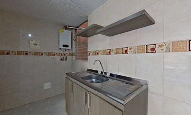 🏢✨ Apartamento remodelado de 56 m² en piso 2 – Conjunto Azalea 2, Ciudad Verde