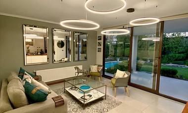 EN VENTA EX CASA PILOTO: DISEÑO DE VANGUARDIA CON TASA NOVABLE 2,47% | UF 13.500