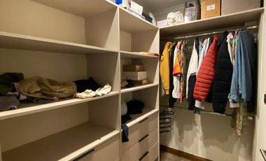 EN VENTA EX CASA PILOTO: DISEÑO DE VANGUARDIA CON TASA NOVABLE 2,47% | UF 13.500