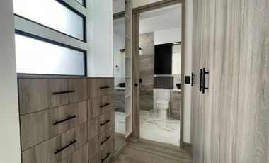 Casa en renta de 3 dormitorios por estrenar en Tumbaco