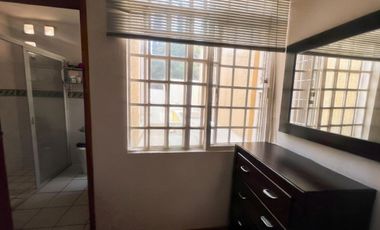 Casa en venta en Monraz AMPLIA. GUADALAJARA UNICA