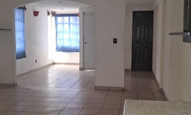 Bonita casa en renta, Sauces IV