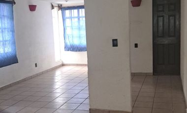 Bonita casa en renta, Sauces IV