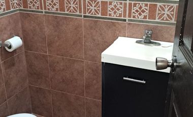 Bonita casa en renta, Sauces IV