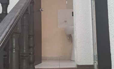 Bonita casa en renta, Sauces IV