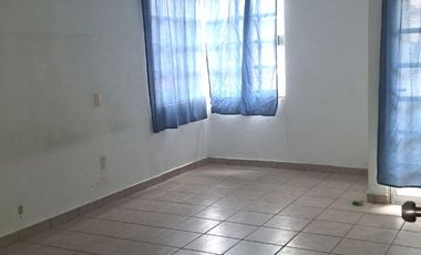 Bonita casa en renta, Sauces IV