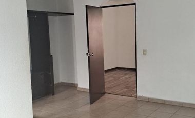 Bonita casa en renta, Sauces IV