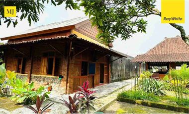 Dijual rumah joglo dekat AKMIL Magelang jateng