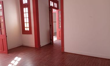 Oportunidad!!! Arriendo CASA Comercial 5 ambientes 2 Baños