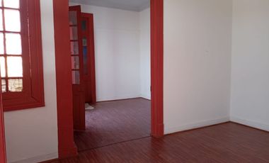 Oportunidad!!! Arriendo CASA Comercial 5 ambientes 2 Baños