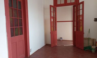 Oportunidad!!! Arriendo CASA Comercial 5 ambientes 2 Baños