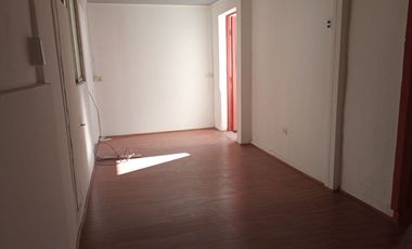 Oportunidad!!! Arriendo CASA Comercial 5 ambientes 2 Baños