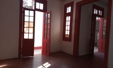 Oportunidad!!! Arriendo CASA Comercial 5 ambientes 2 Baños