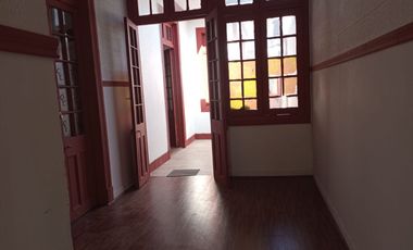 Oportunidad!!! Arriendo CASA Comercial 5 ambientes 2 Baños