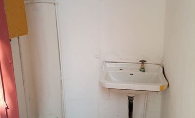 Oportunidad!!! Arriendo CASA Comercial 5 ambientes 2 Baños