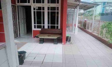 DIJUAL VILLA / RUMAH FULL FURNISH DI GREEN APPLE CIPANAS PUNCAK DEKAT ISTANA CIPANAS CIANJUR JAWA BARAT