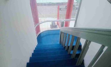 DIJUAL VILLA / RUMAH FULL FURNISH DI GREEN APPLE CIPANAS PUNCAK DEKAT ISTANA CIPANAS CIANJUR JAWA BARAT