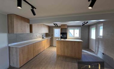 Casa Remodela en Fundo el Carmen