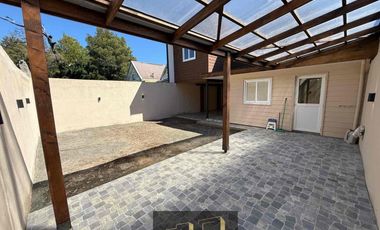 Casa Remodela en Fundo el Carmen