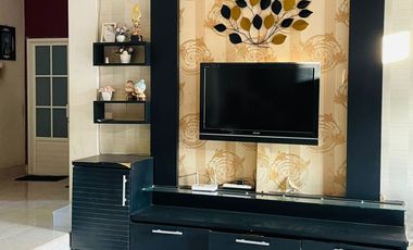 Rumah dengan kolam renang pribadi dekat RSUD Gerung