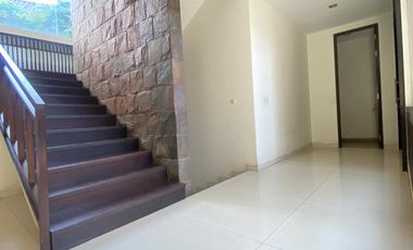 A Beautiful Tropical Home Designed Like A Resort In Quiet Kemang Dalam Jakarta Selatan