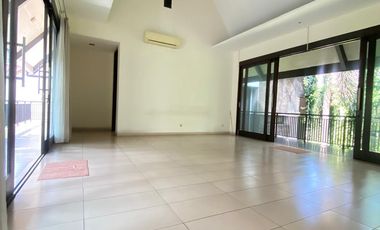 A Beautiful Tropical Home Designed Like A Resort In Quiet Kemang Dalam Jakarta Selatan