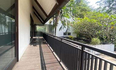 A Beautiful Tropical Home Designed Like A Resort In Quiet Kemang Dalam Jakarta Selatan