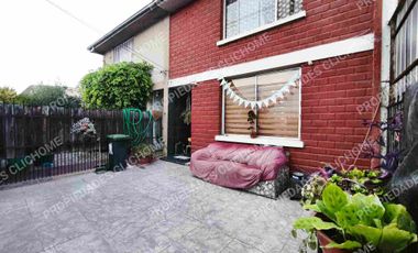 VENDO CASA SAN JOAQUIN 3D 1B + ESTAC 86m²