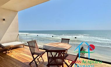Departamento de playa en renta vacacional, con 4 recámaras y doble terraza, con vista al mar