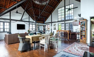 DIJUAL VILLA DENGAN 5 KAMAR TIDUR DI TANGKUBAN PERAHU, KEROBOKAN