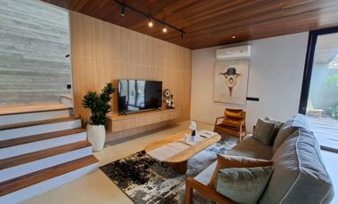 BRAND NEW LUXURY VILLA LOCATED BALE MANSION KUTA