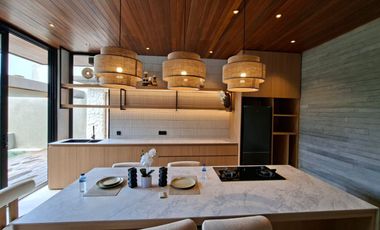 BRAND NEW LUXURY VILLA LOCATED BALE MANSION KUTA