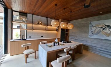 BRAND NEW LUXURY VILLA LOCATED BALE MANSION KUTA