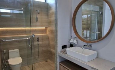 BRAND NEW LUXURY VILLA LOCATED BALE MANSION KUTA