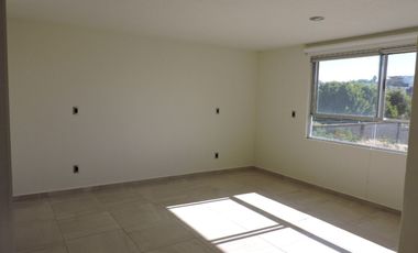 Oportunidad Casa en renta/venta en Cluster 666, Lomas de Angelópolis – Casa con jardín grande