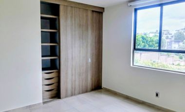 Oportunidad Casa en renta/venta en Cluster 666, Lomas de Angelópolis – Casa con jardín grande
