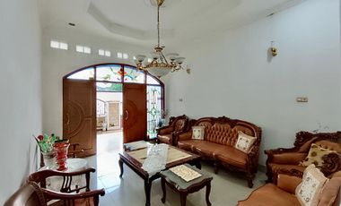 Dijual Cepat Rumah Cantik dan Mewah Lokasi Strategis Di Ngesrep Semarang