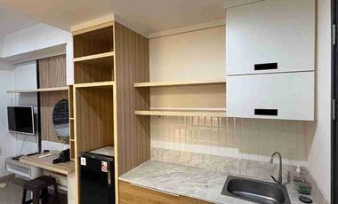 Disewakan Apartment Collins Boulevard  Furnished Lokasi Gading Serpong Nego Sampai Jadi