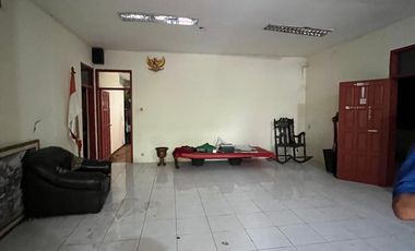 Dijual rumah Jl. Sampit Kebayoran Jakarta Selatan