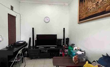 RUMAH MEWAH 2 LANTAI ISTIMEWA DALAM PERUMAHAN PONDOK PERMAI NITIKAN UMBULHARJO