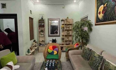 RUMAH MEWAH 2 LANTAI ISTIMEWA DALAM PERUMAHAN PONDOK PERMAI NITIKAN UMBULHARJO