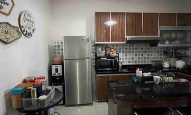 RUMAH MEWAH 2 LANTAI ISTIMEWA DALAM PERUMAHAN PONDOK PERMAI NITIKAN UMBULHARJO