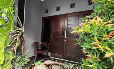 RUMAH MEWAH 2 LANTAI ISTIMEWA DALAM PERUMAHAN PONDOK PERMAI NITIKAN UMBULHARJO