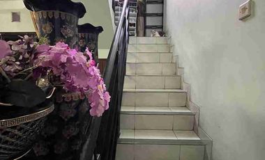 RUMAH MEWAH 2 LANTAI ISTIMEWA DALAM PERUMAHAN PONDOK PERMAI NITIKAN UMBULHARJO