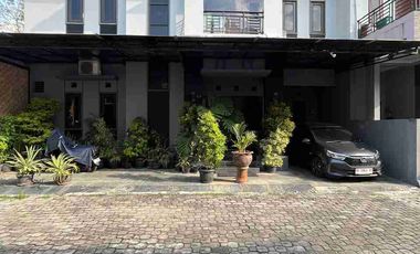 RUMAH MEWAH 2 LANTAI ISTIMEWA DALAM PERUMAHAN PONDOK PERMAI NITIKAN UMBULHARJO