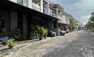 RUMAH MEWAH 2 LANTAI ISTIMEWA DALAM PERUMAHAN PONDOK PERMAI NITIKAN UMBULHARJO