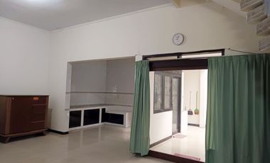 Rumah di Jemur Andayani