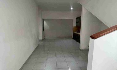 Dijual Rumah Bagus Siap Huni di Emerald Bintaro